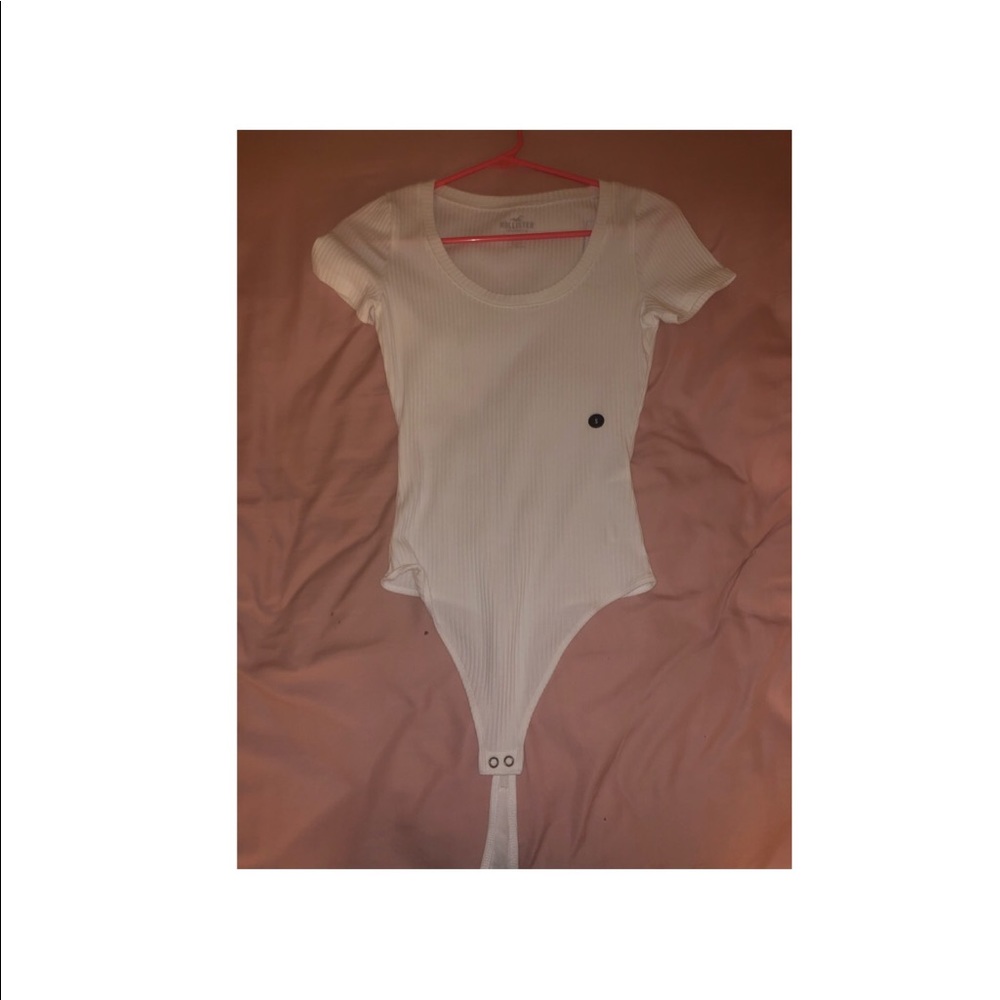hollister white bodysuit